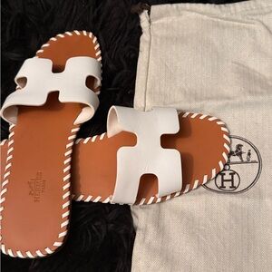 Hermès Oran leather sandal